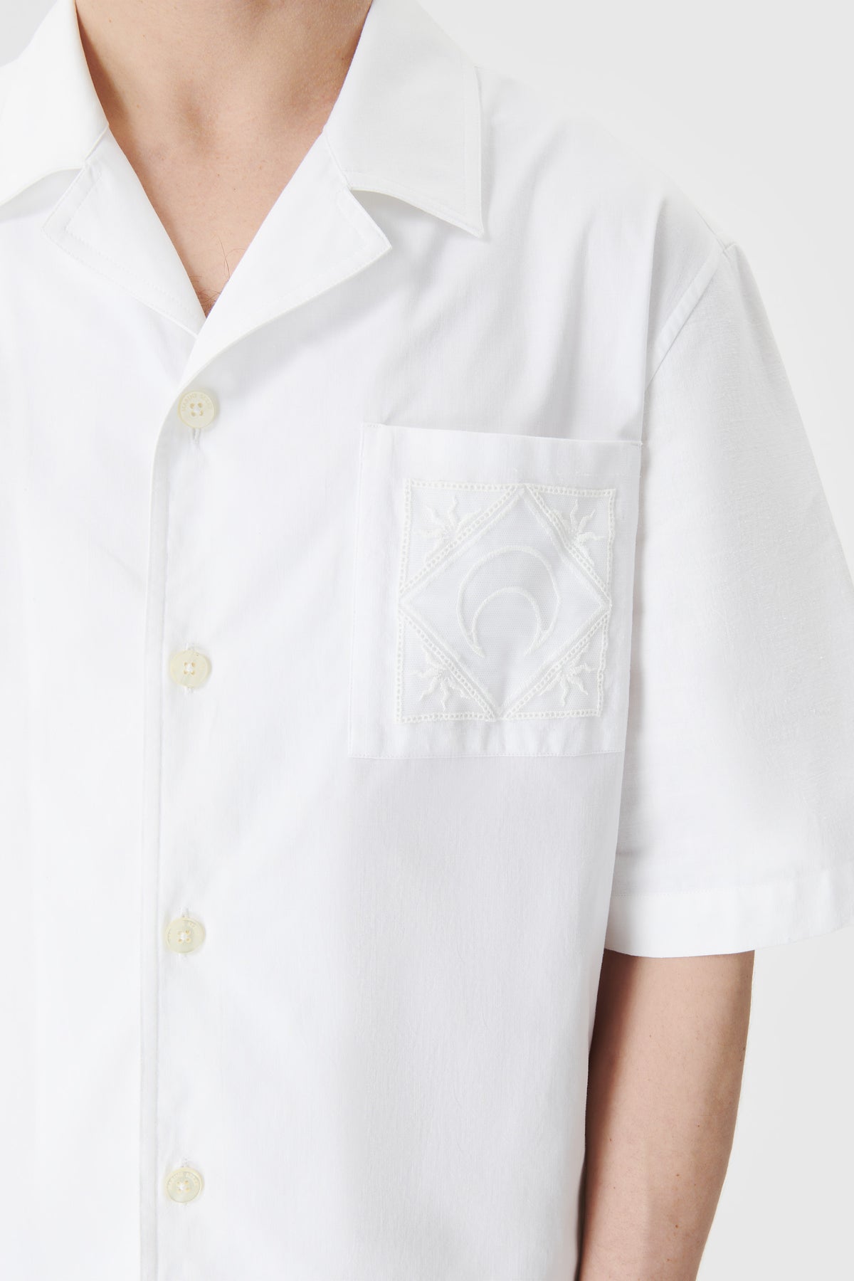 REGENERATED HOUSEHOLD LINEN BOWLING SHIRT, image 3 of 6
