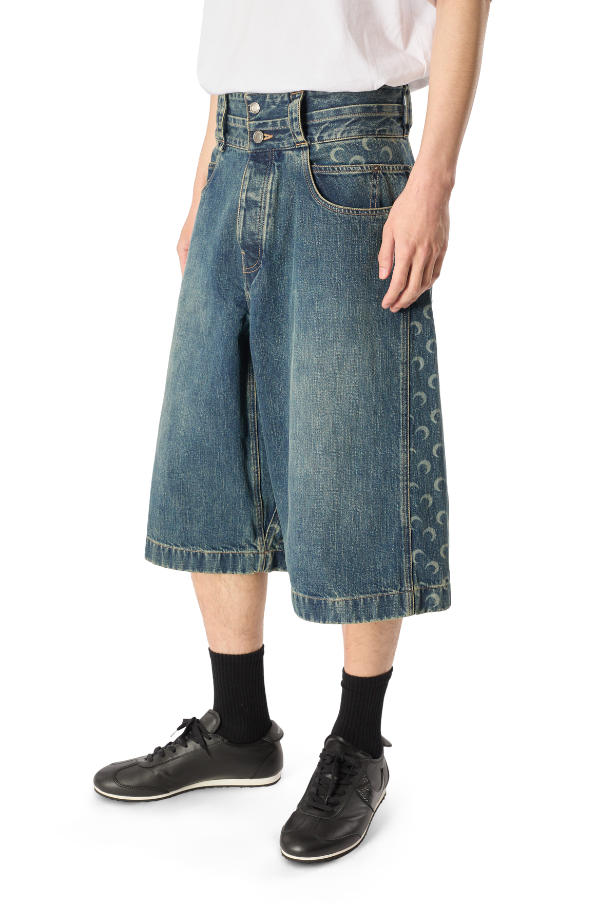 MOON LASER DARK BLUE WASH DENIM BERMUDA