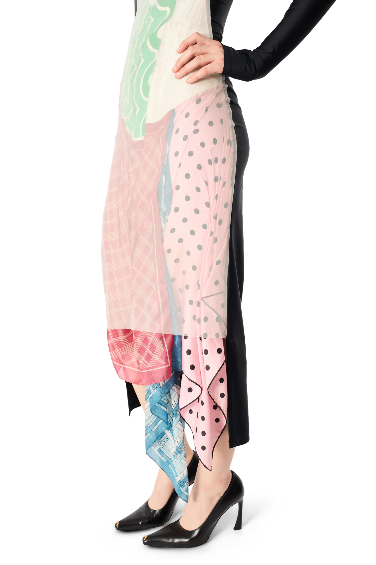 ROBE LONGUE EN FOULARDS DE SOIE UPCYCLÉS, image 5 sur 5