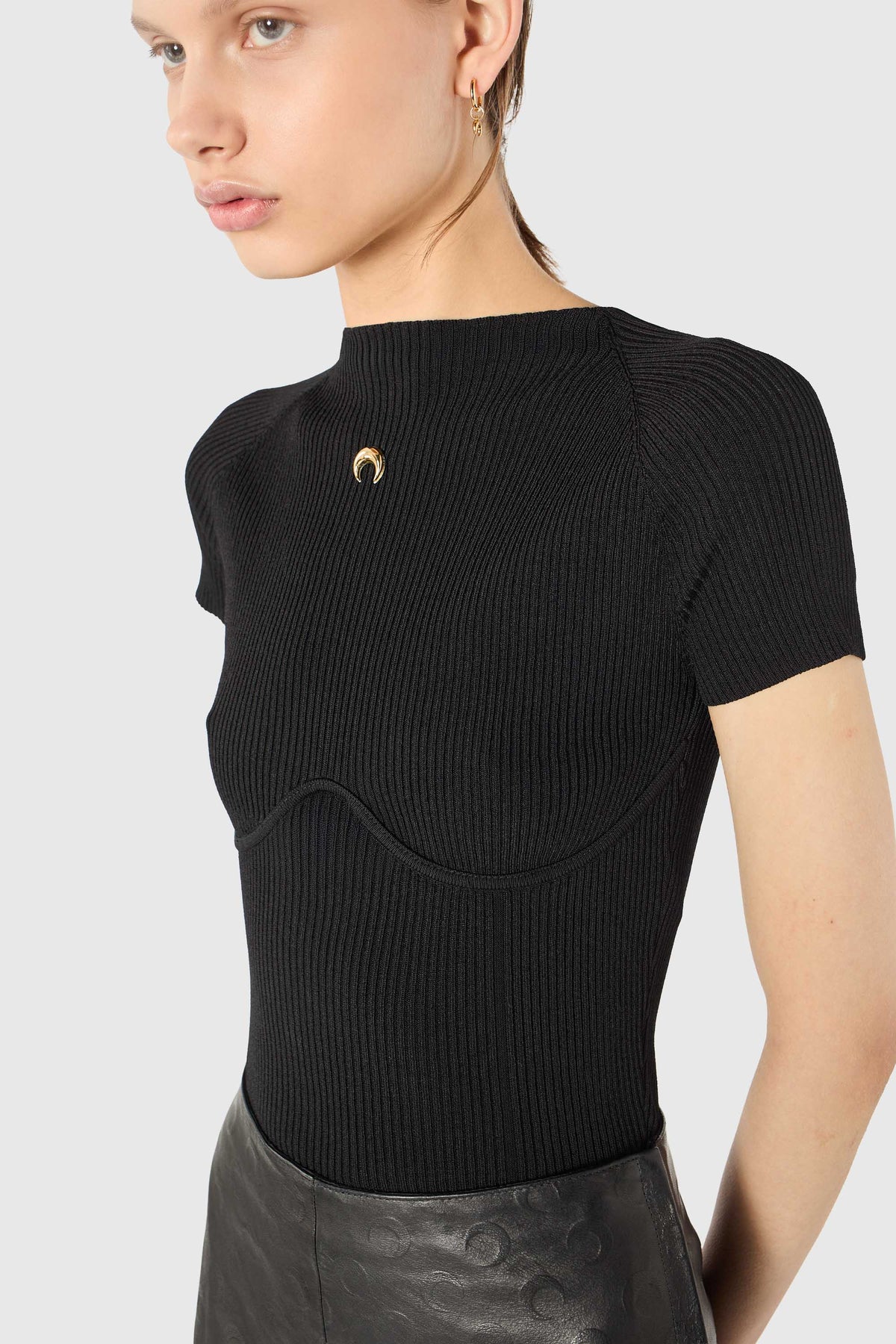 Knit short sleeves top