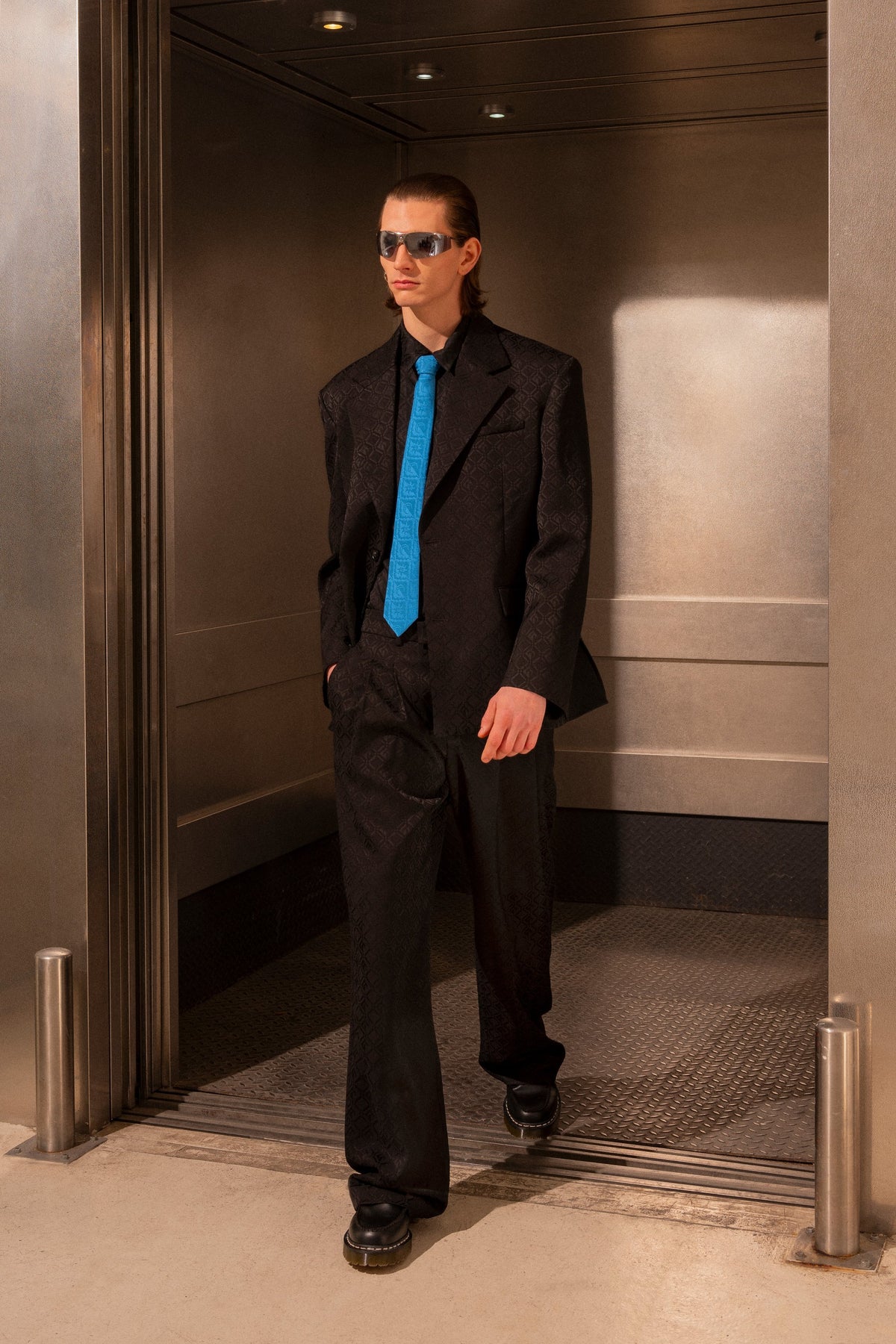 Look 2