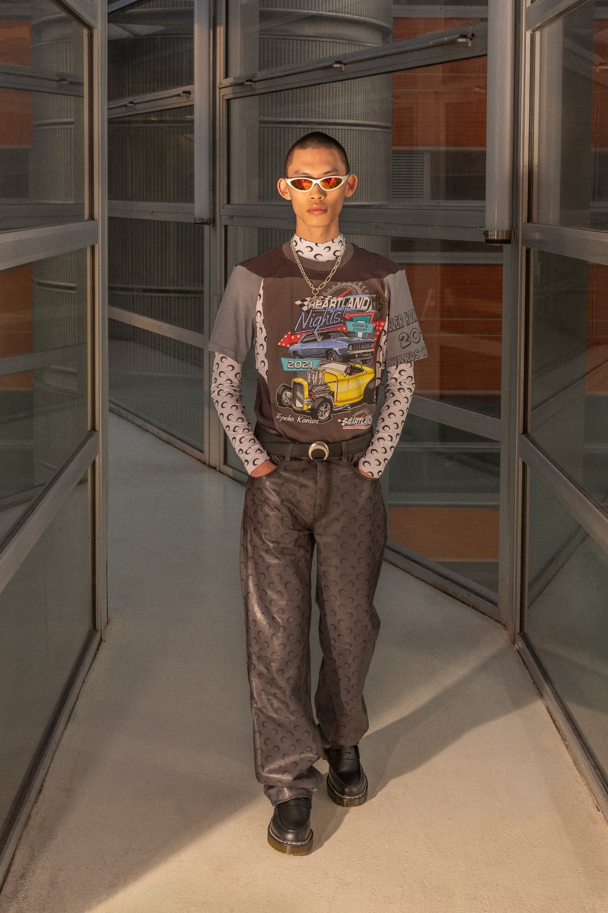 Look 16