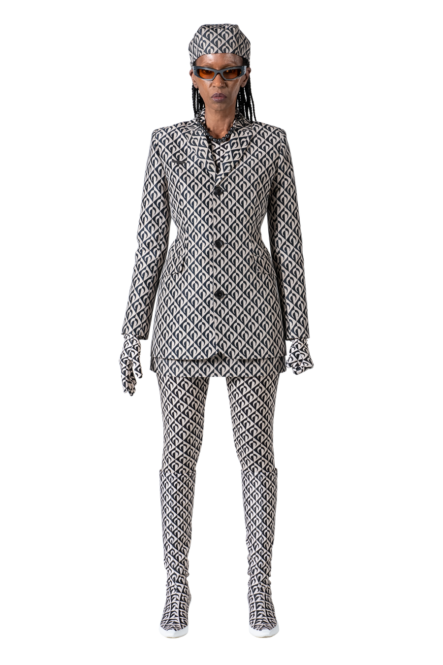 LOOK 3