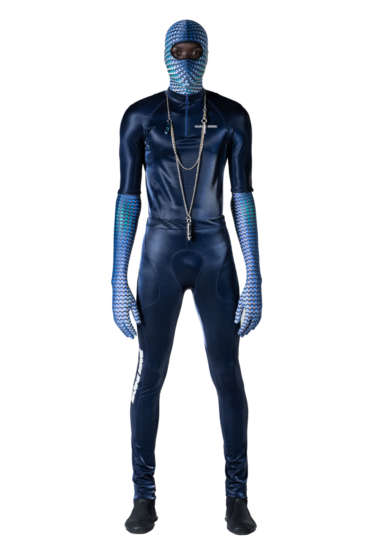LOOK 32