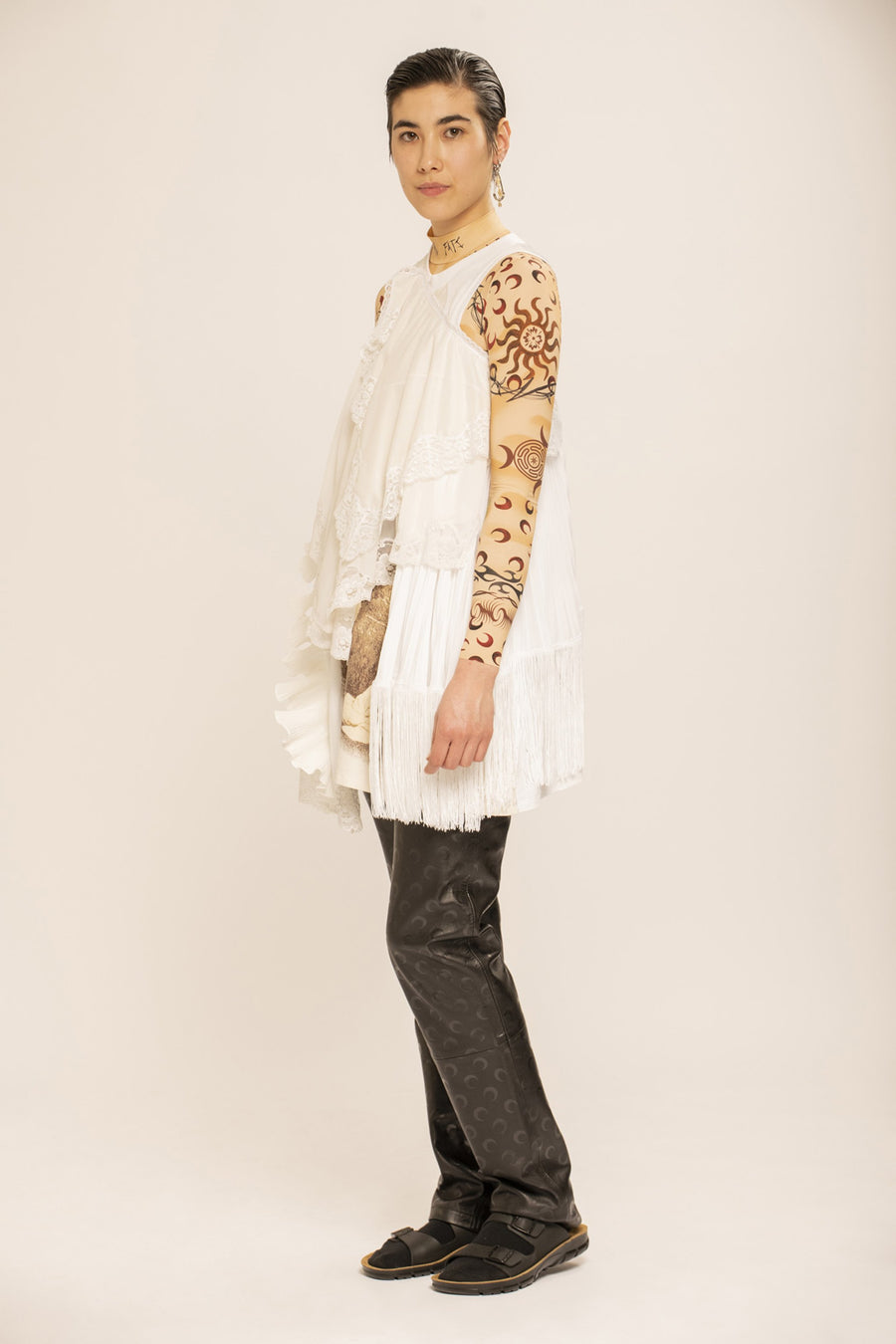 LOOK 13