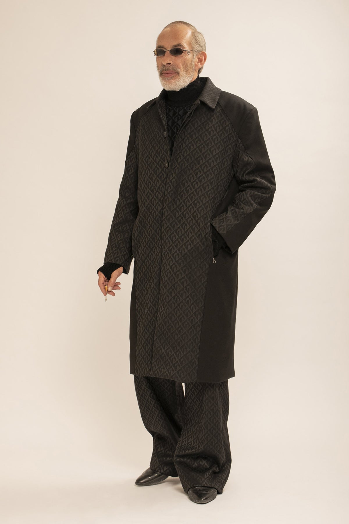 LOOK 25