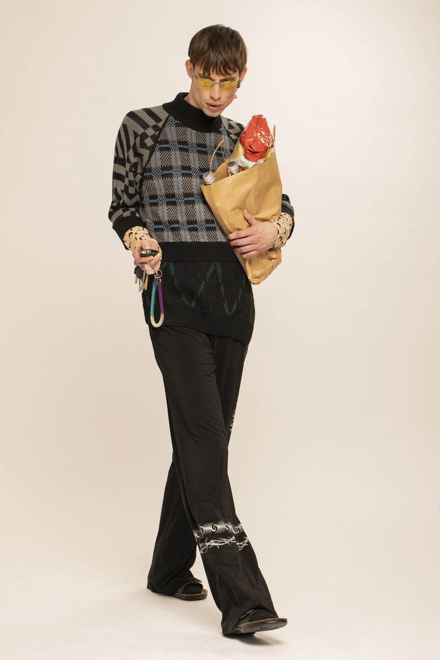 LOOK 37