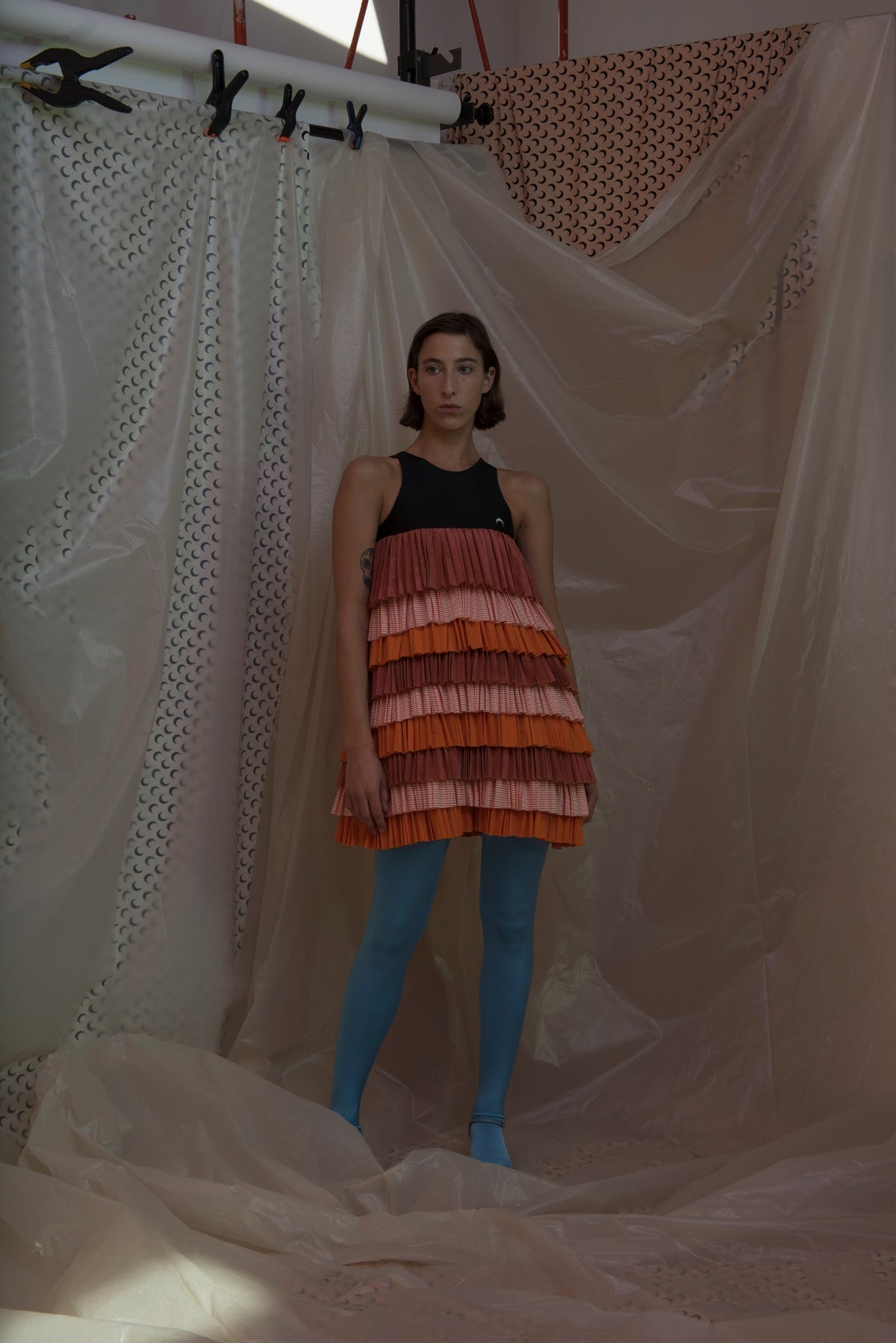 LOOK 17
