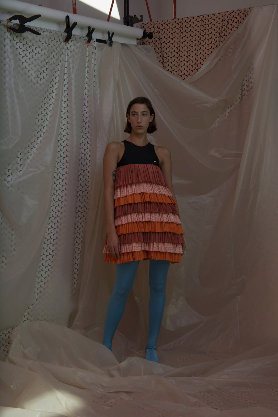 LOOK 17