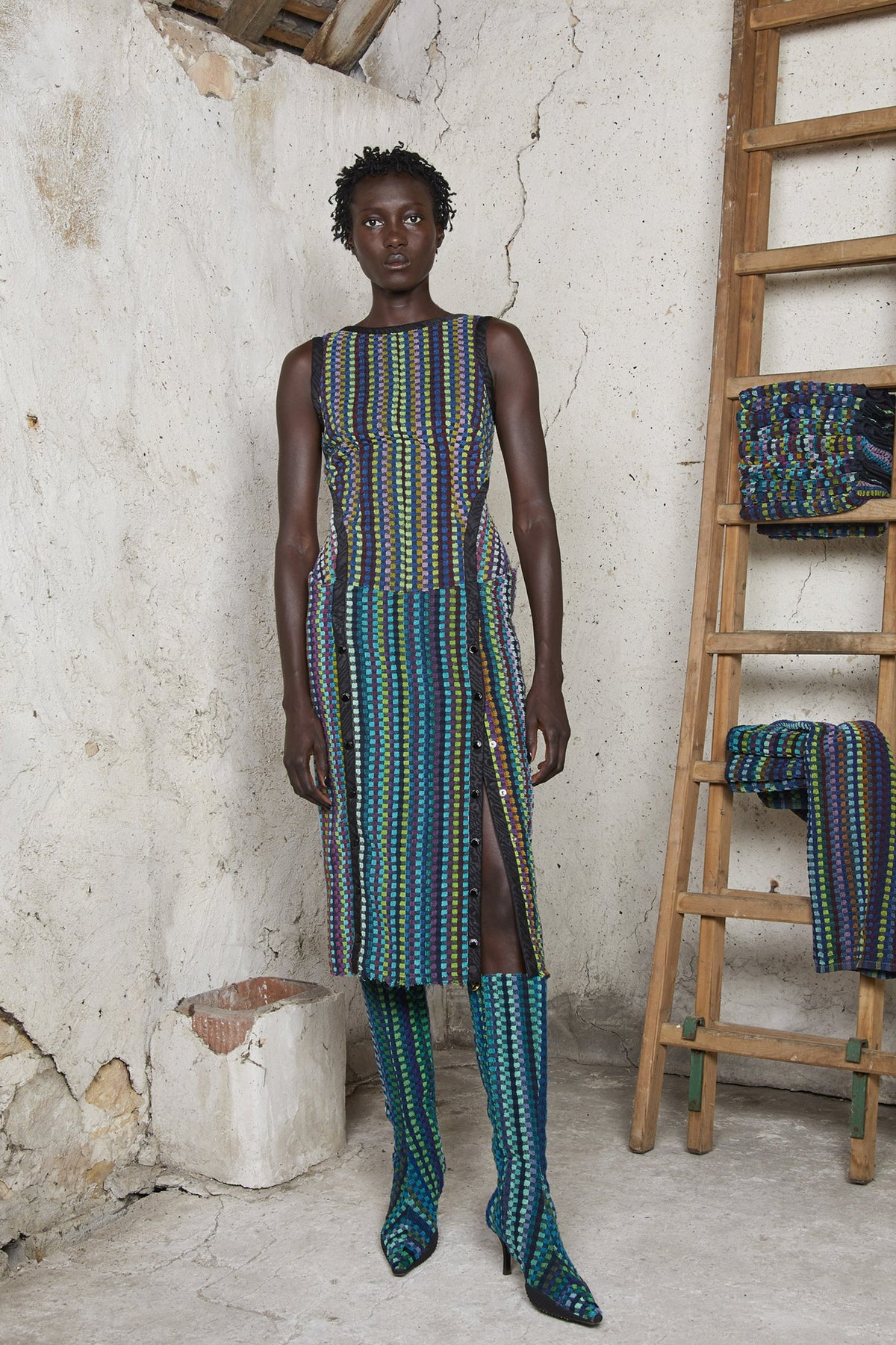 LOOK 50