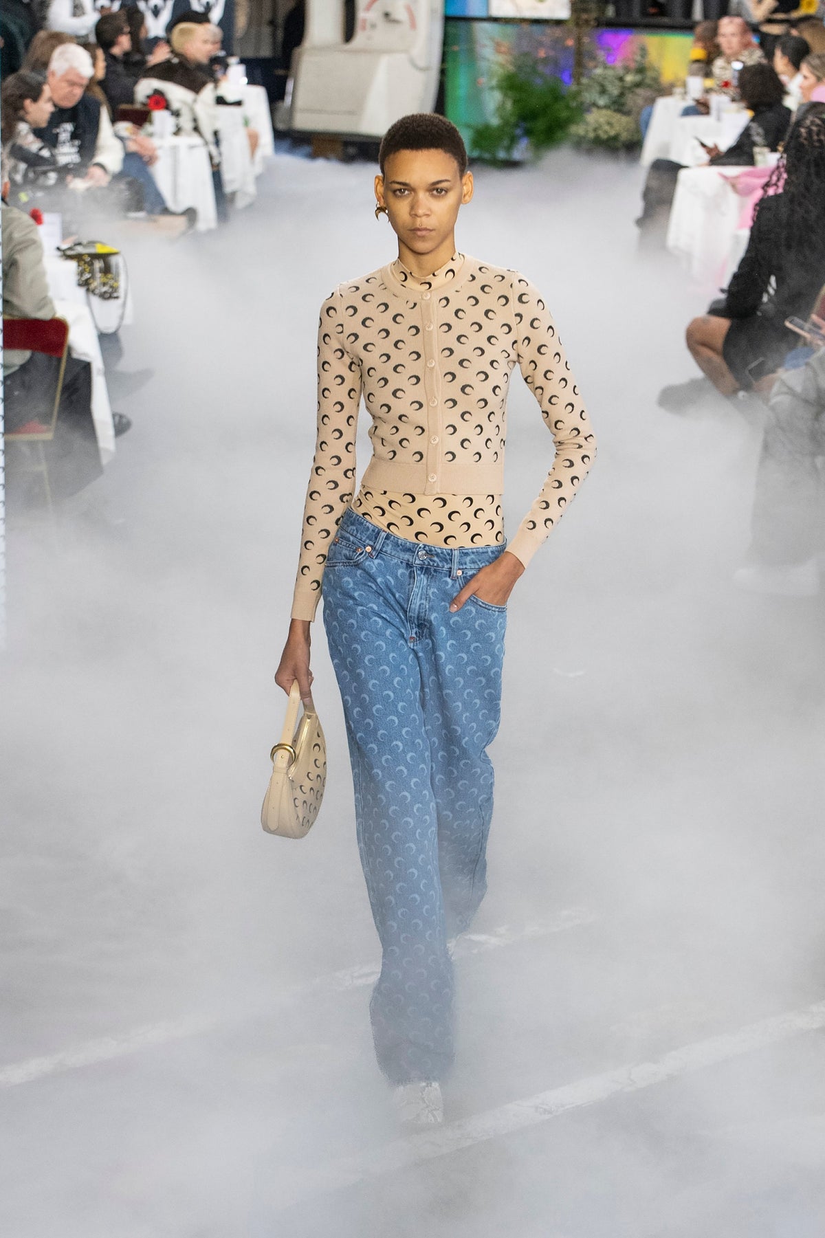 Look 24