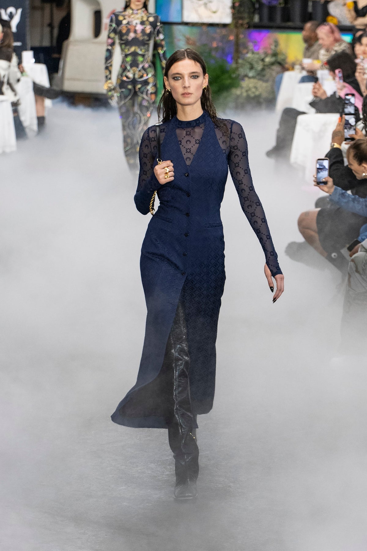 Look 38