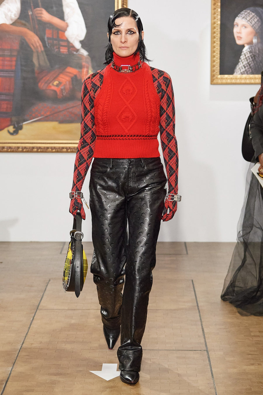 LOOK 14