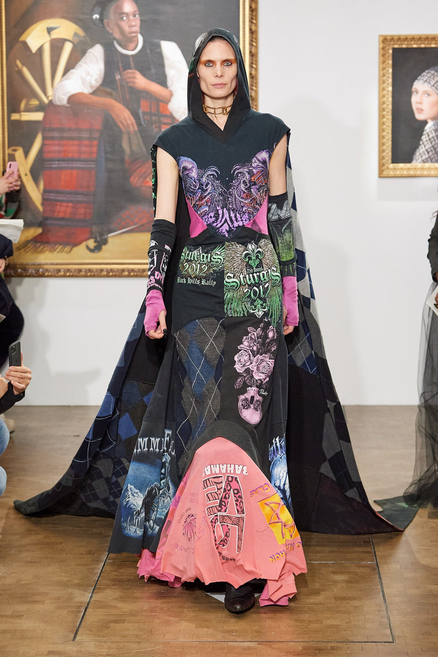 LOOK 21