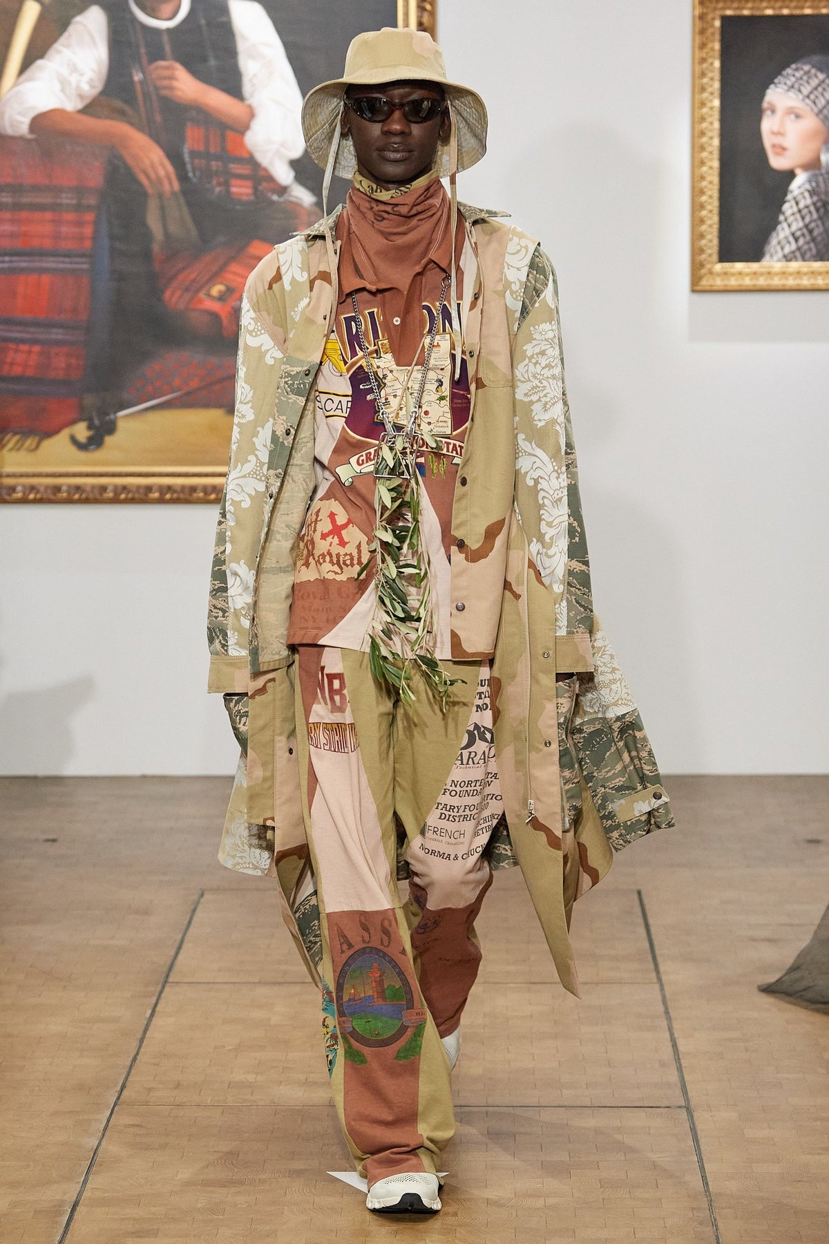 LOOK 36