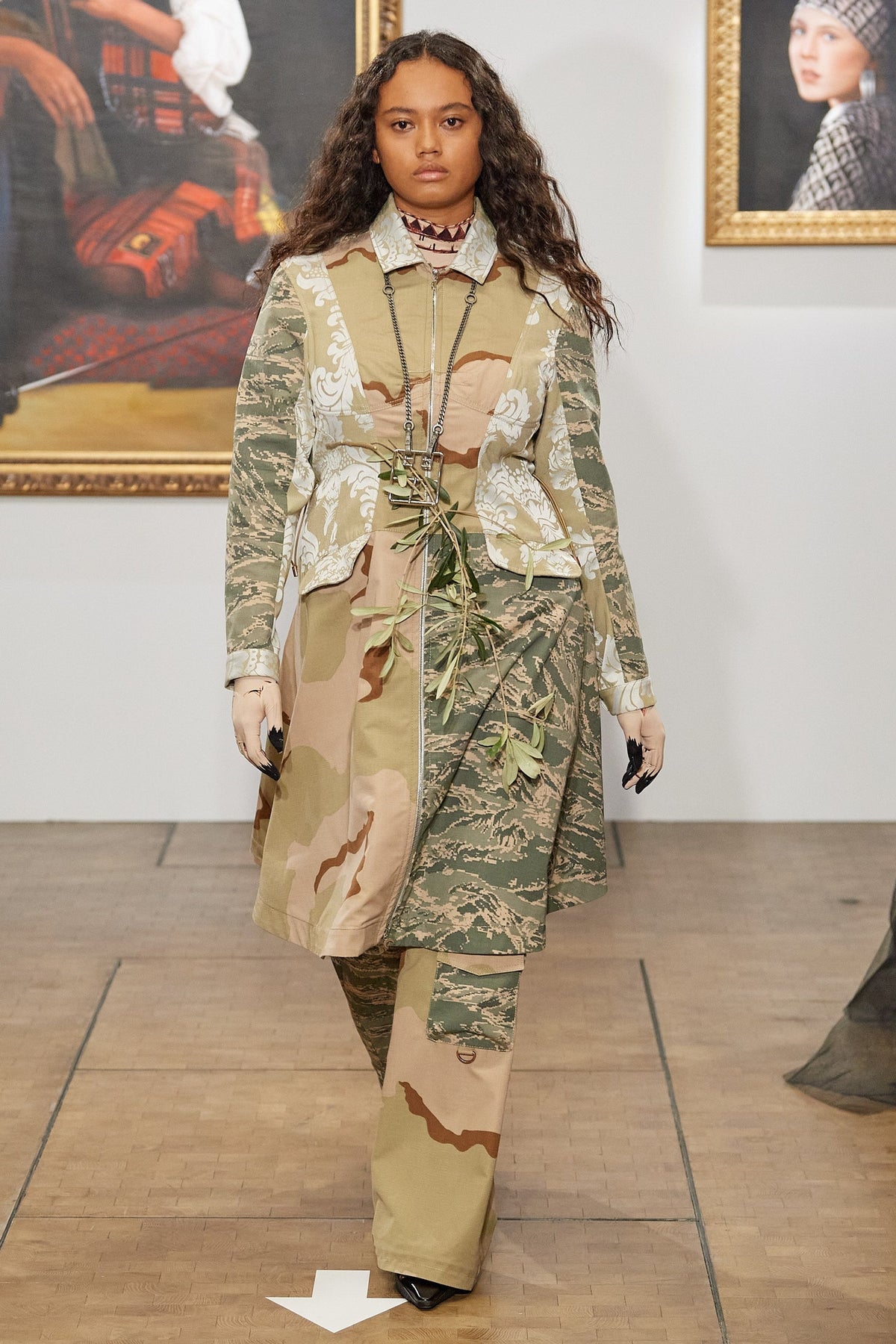 LOOK 37