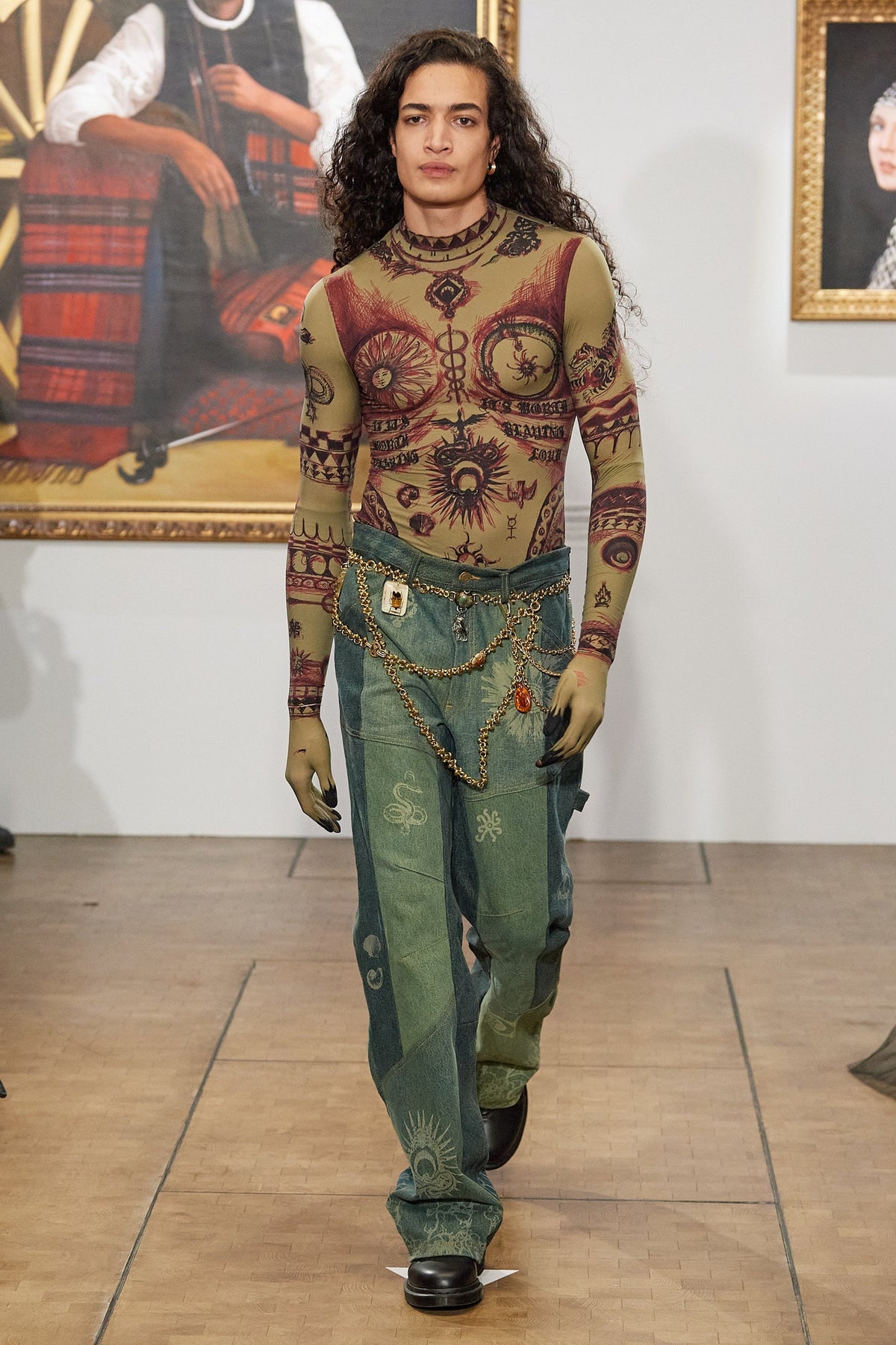 LOOK 42