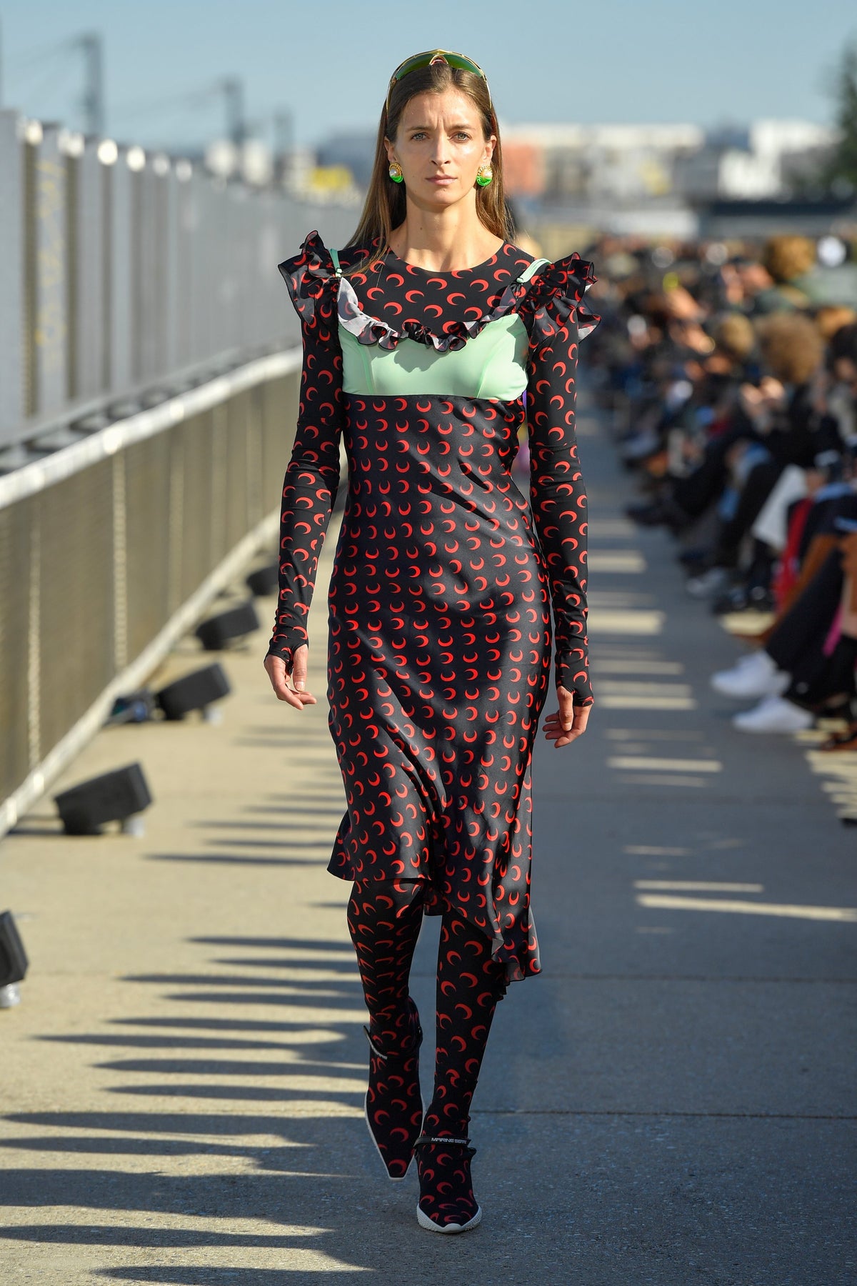 LOOK 7