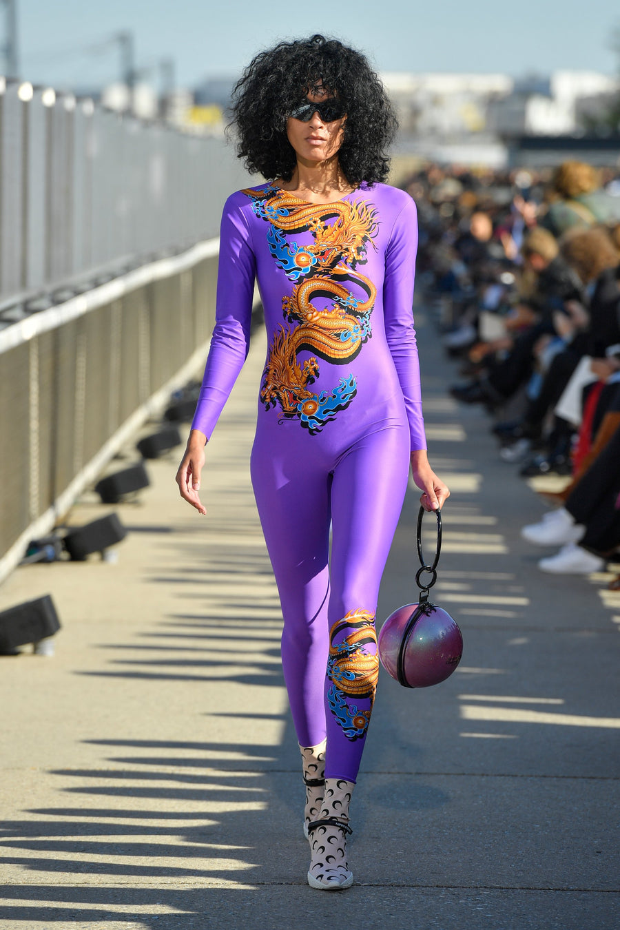 LOOK 8