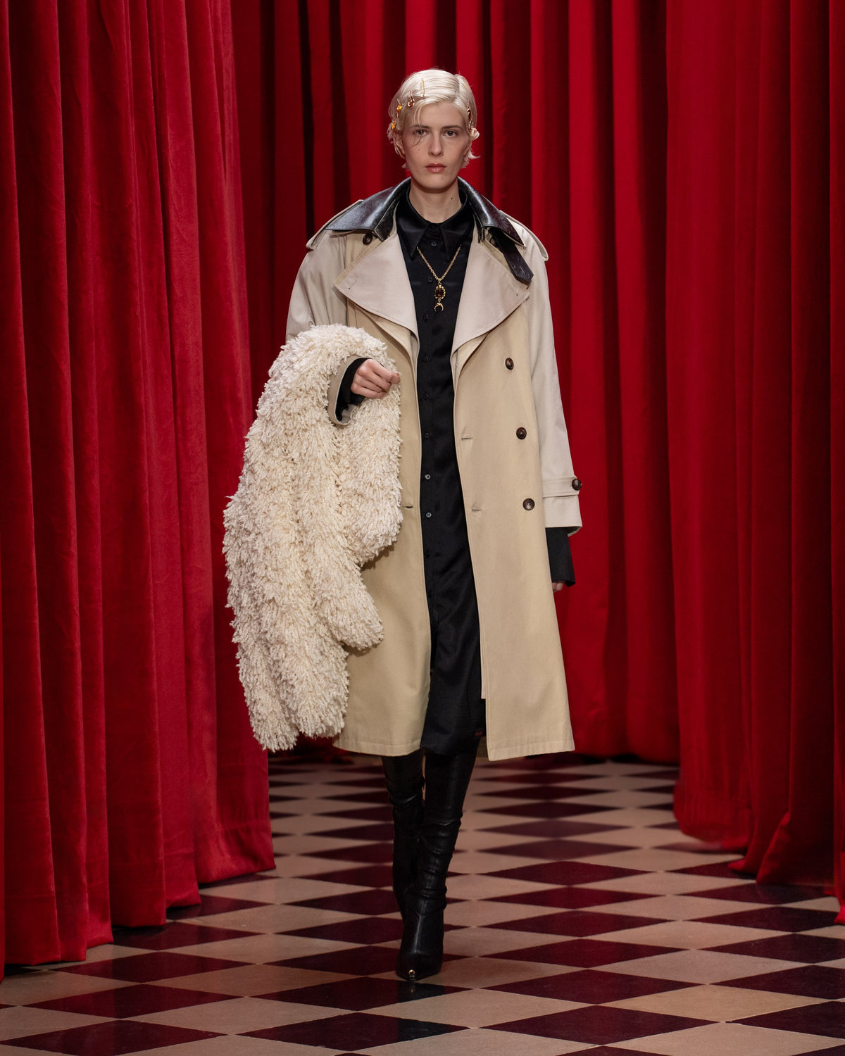 Look 23