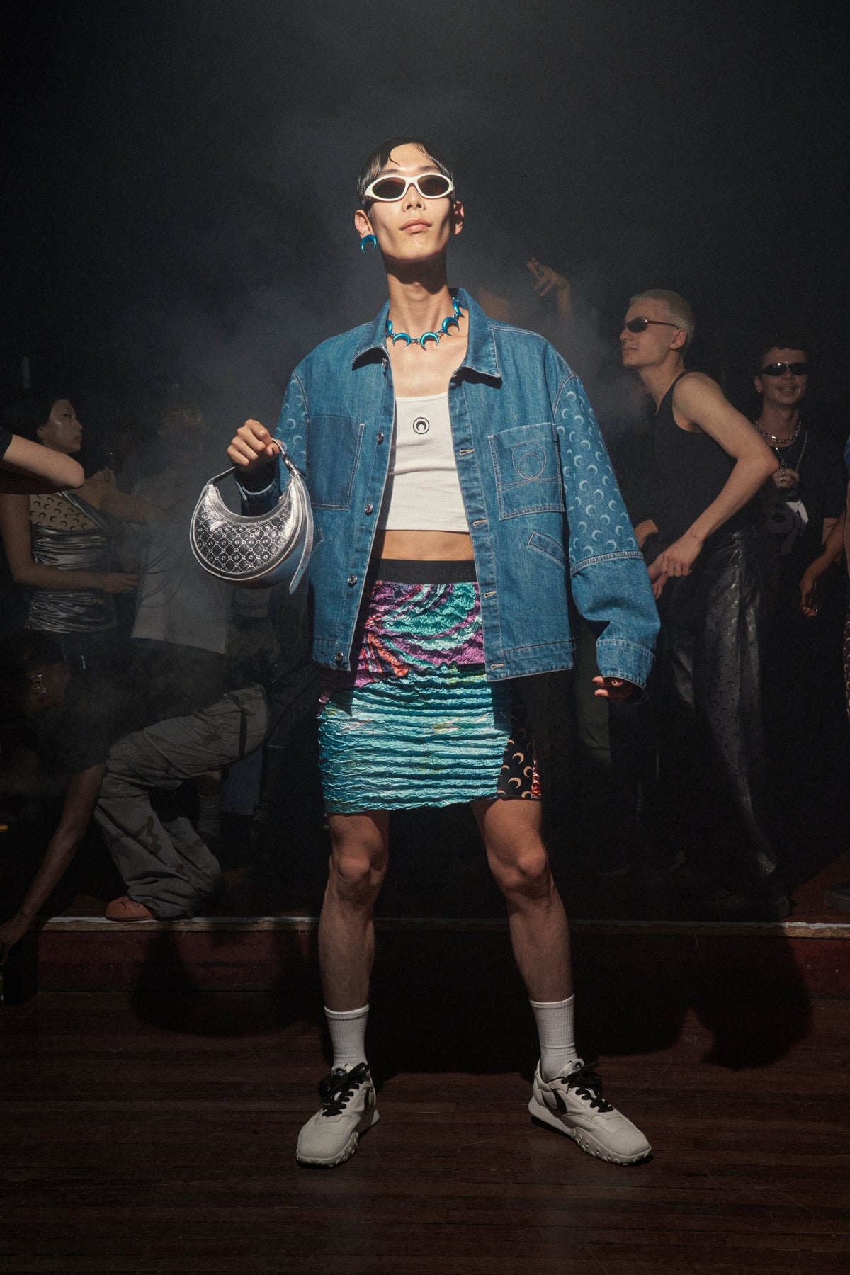 Look 25