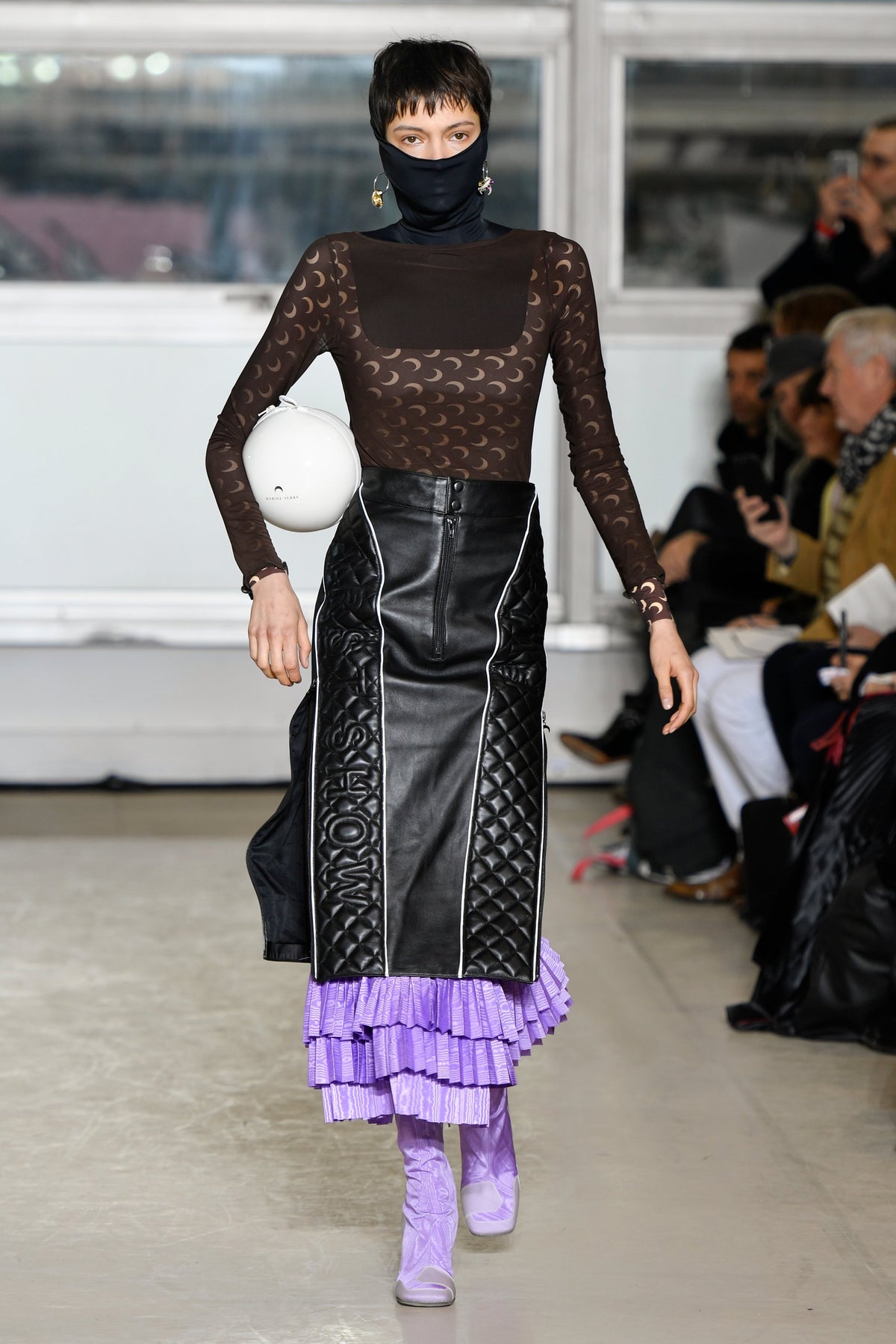 LOOK 8