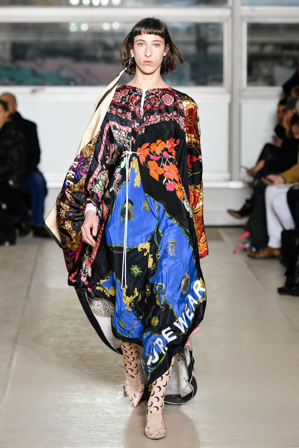 LOOK 35