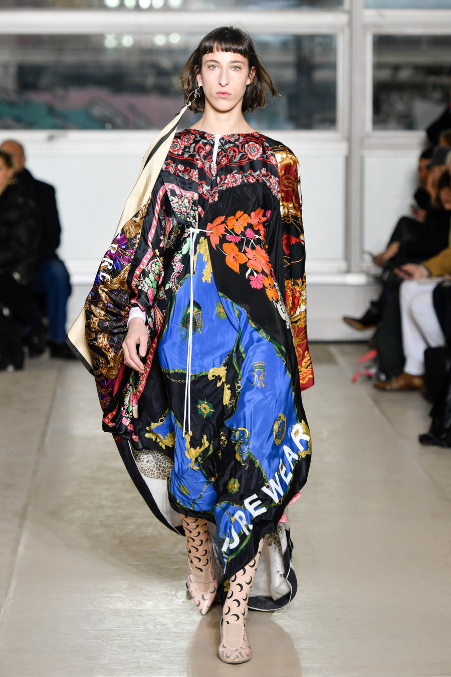 LOOK 35