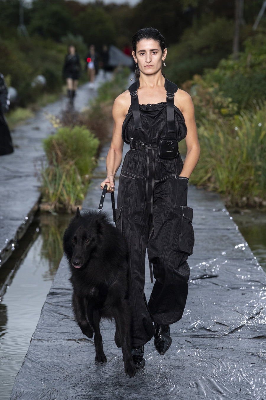 LOOK 4