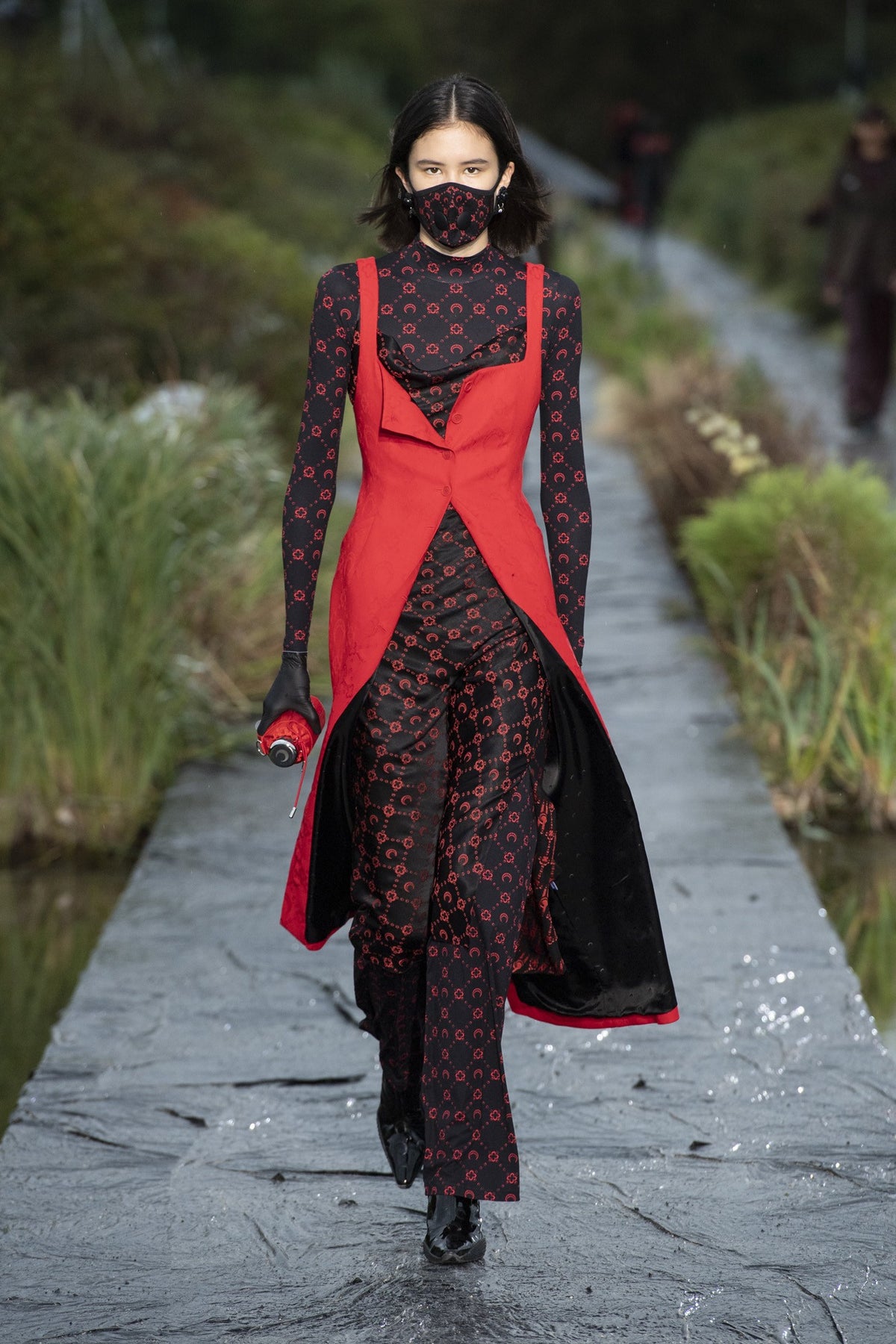LOOK 13