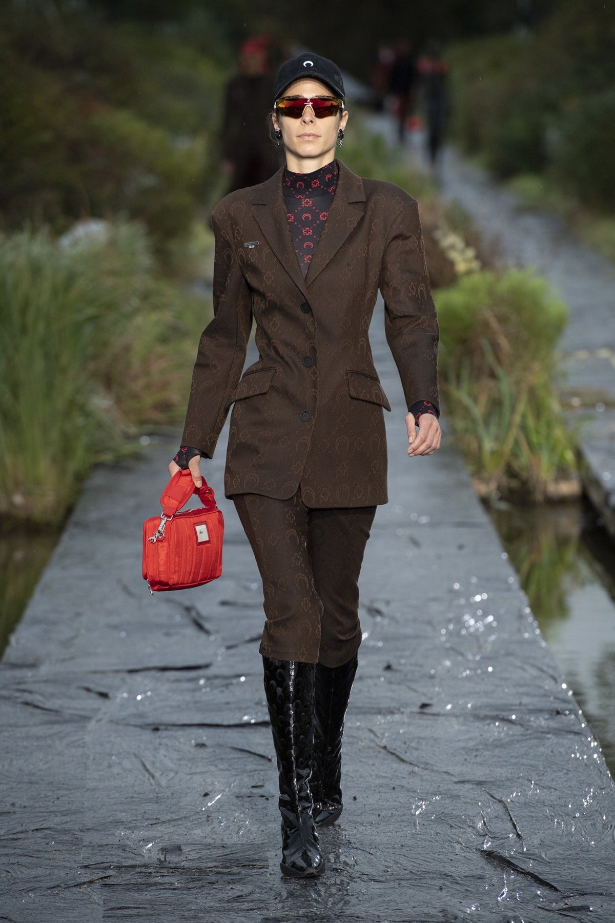LOOK 15