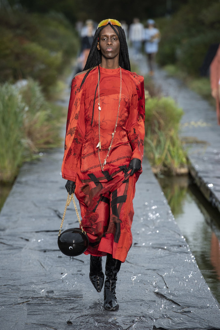 LOOK 21