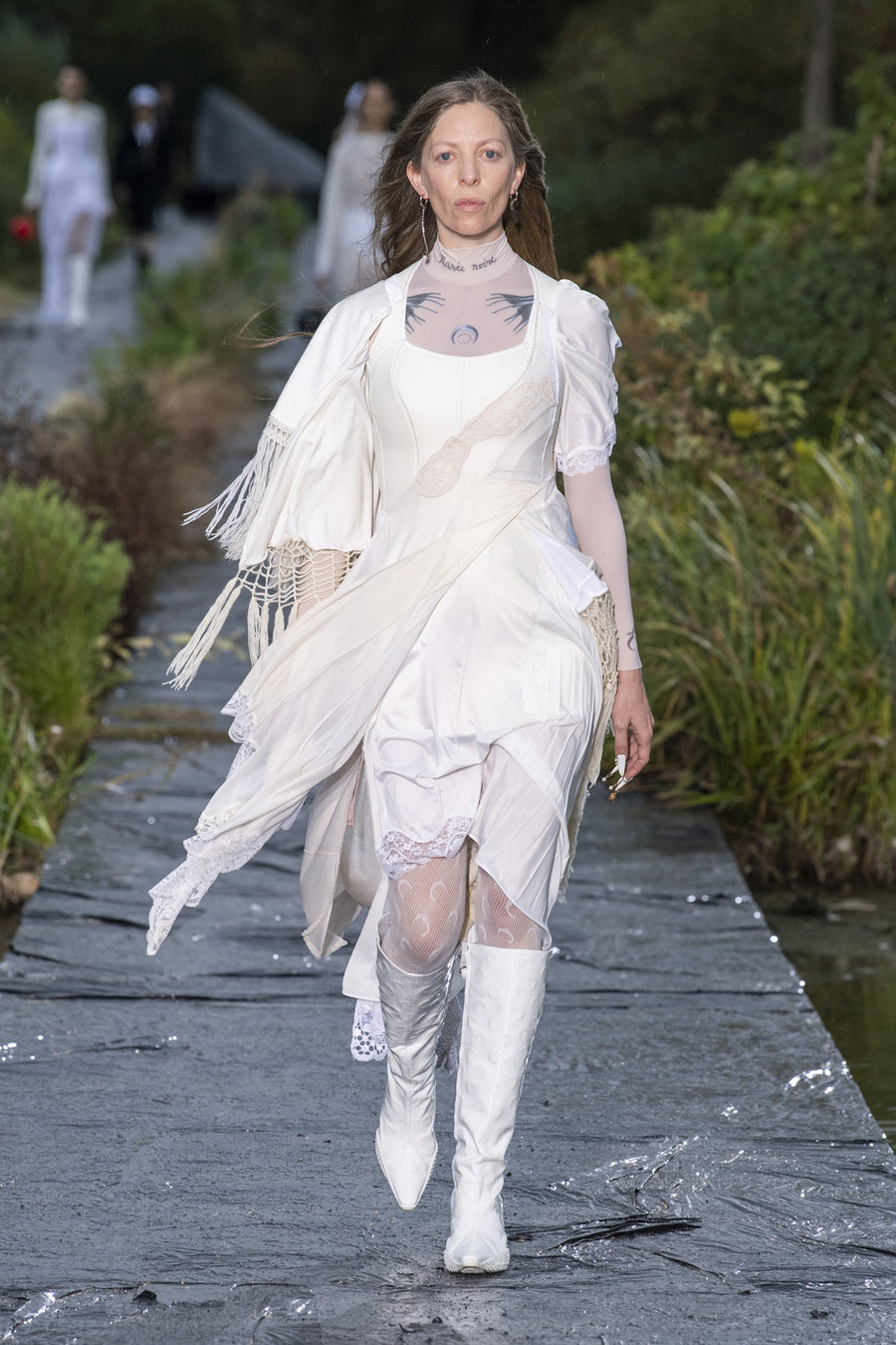 LOOK 30