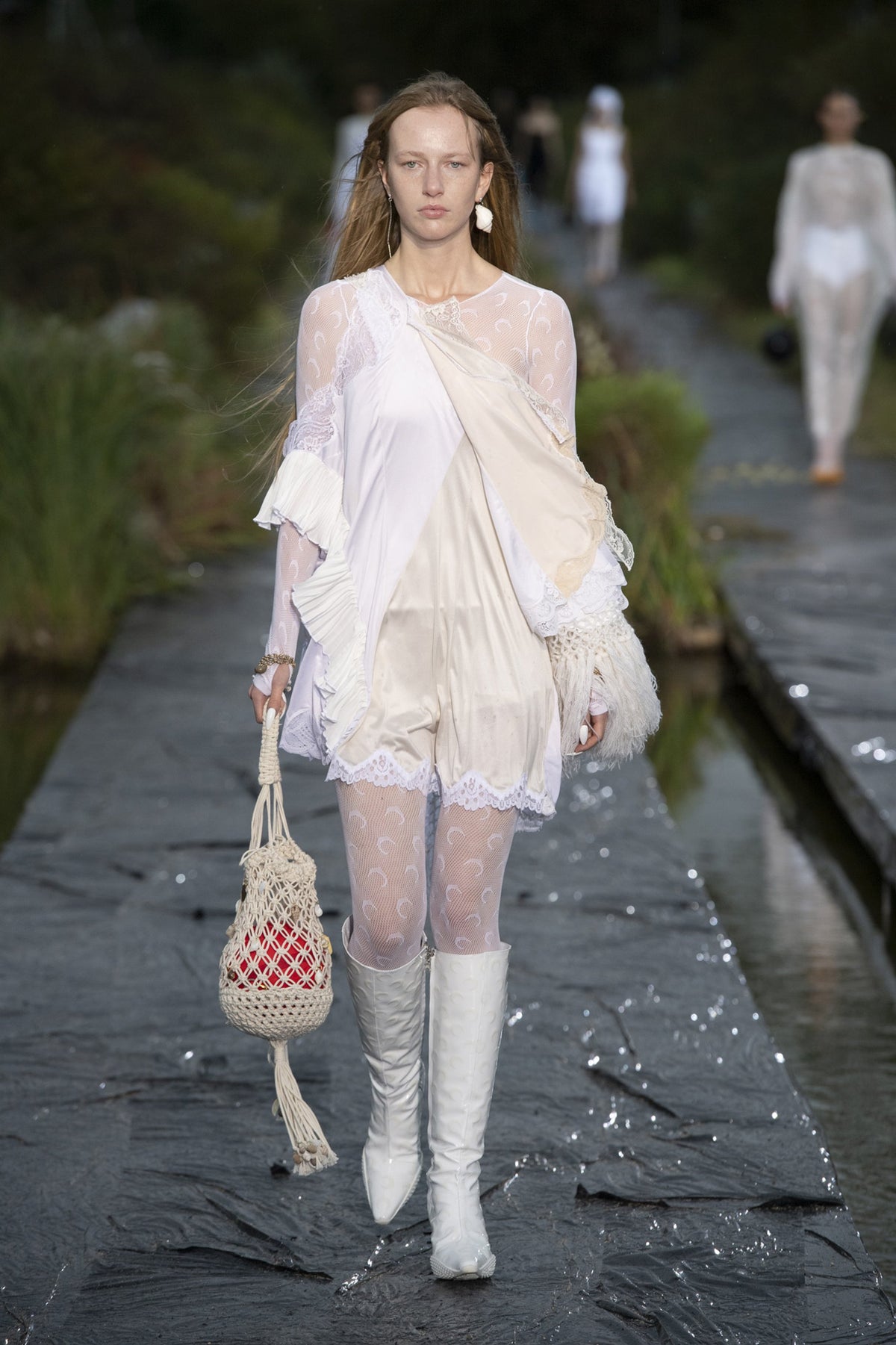 LOOK 31