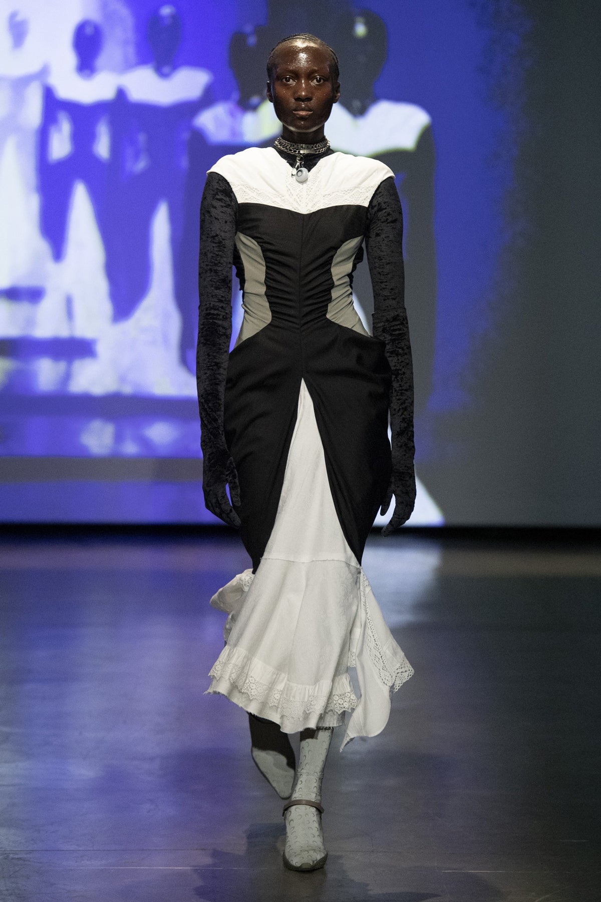 LOOK 1