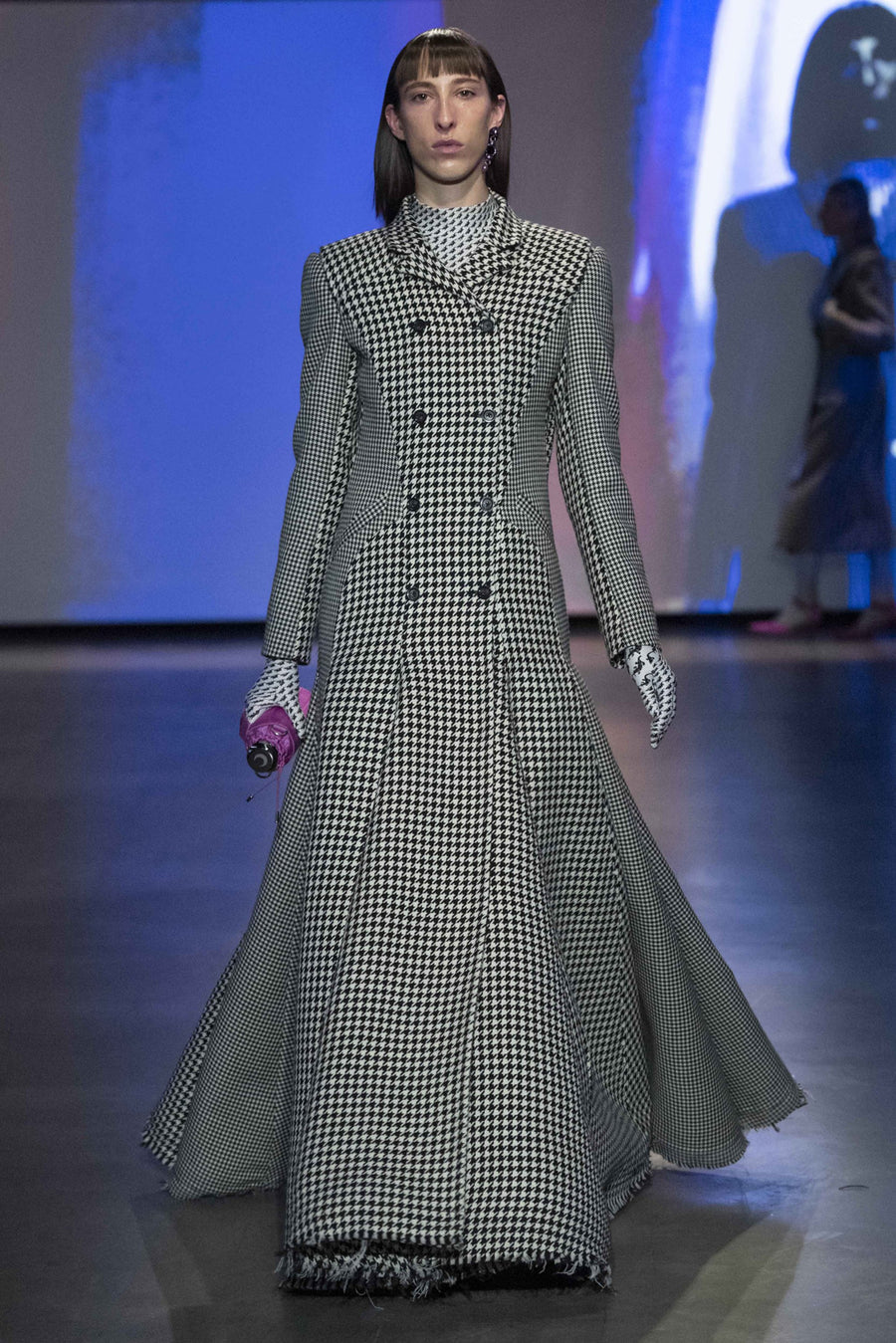 LOOK 7