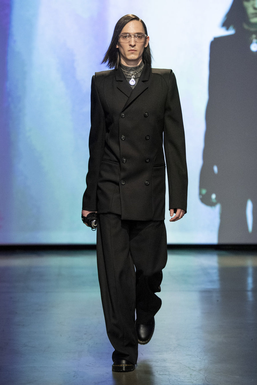 LOOK 14