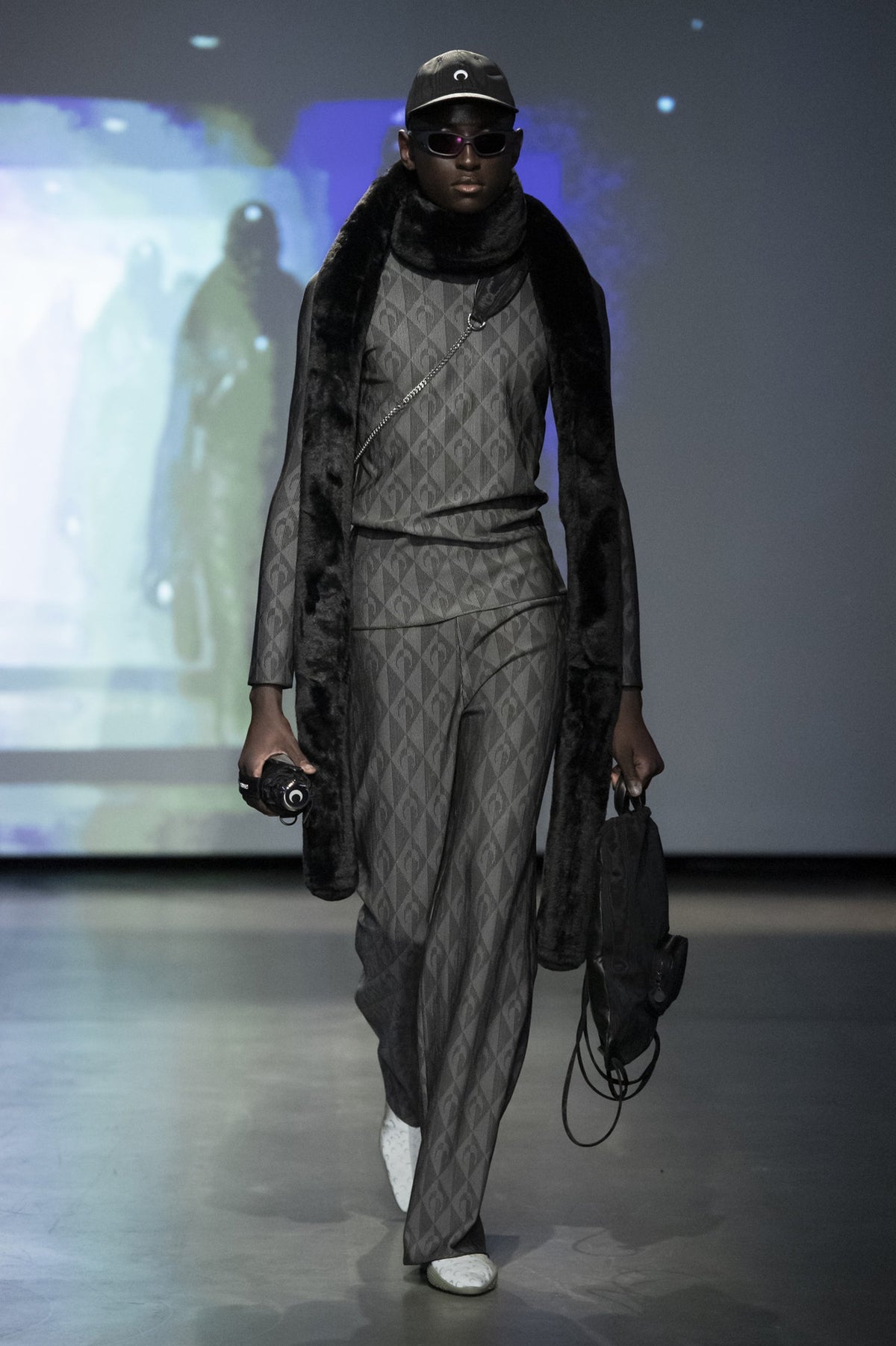 LOOK 15