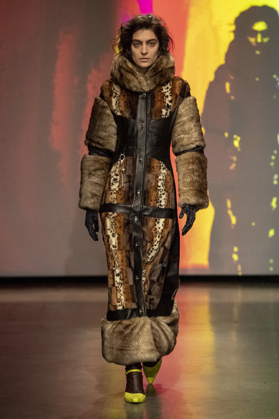 LOOK 30
