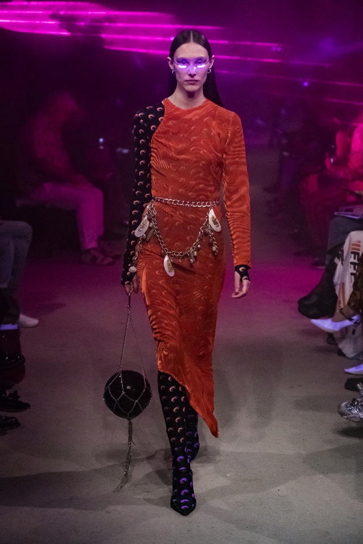 LOOK 6