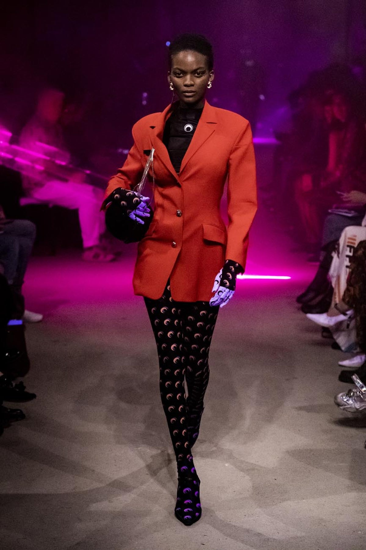 LOOK 7