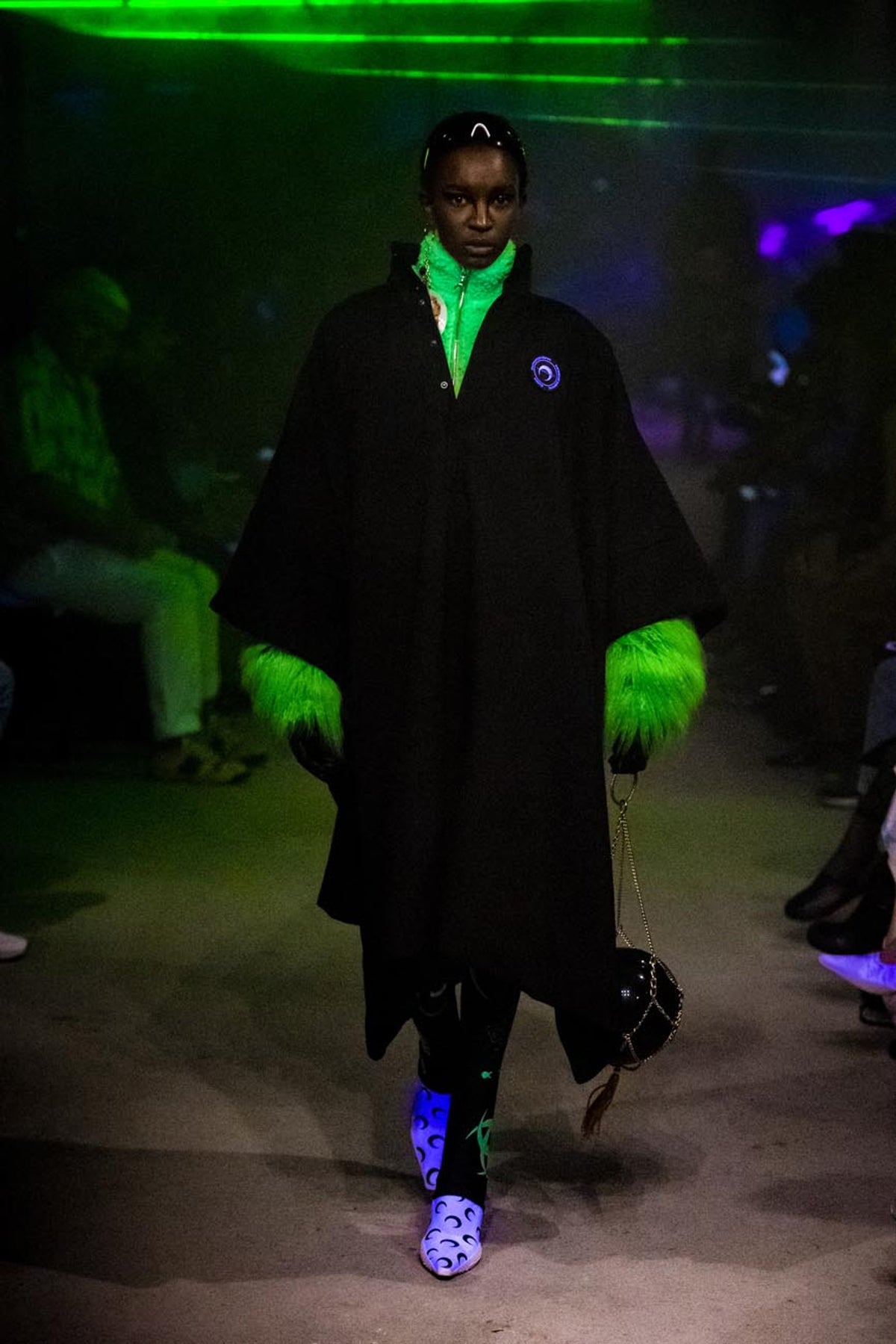 LOOK 10