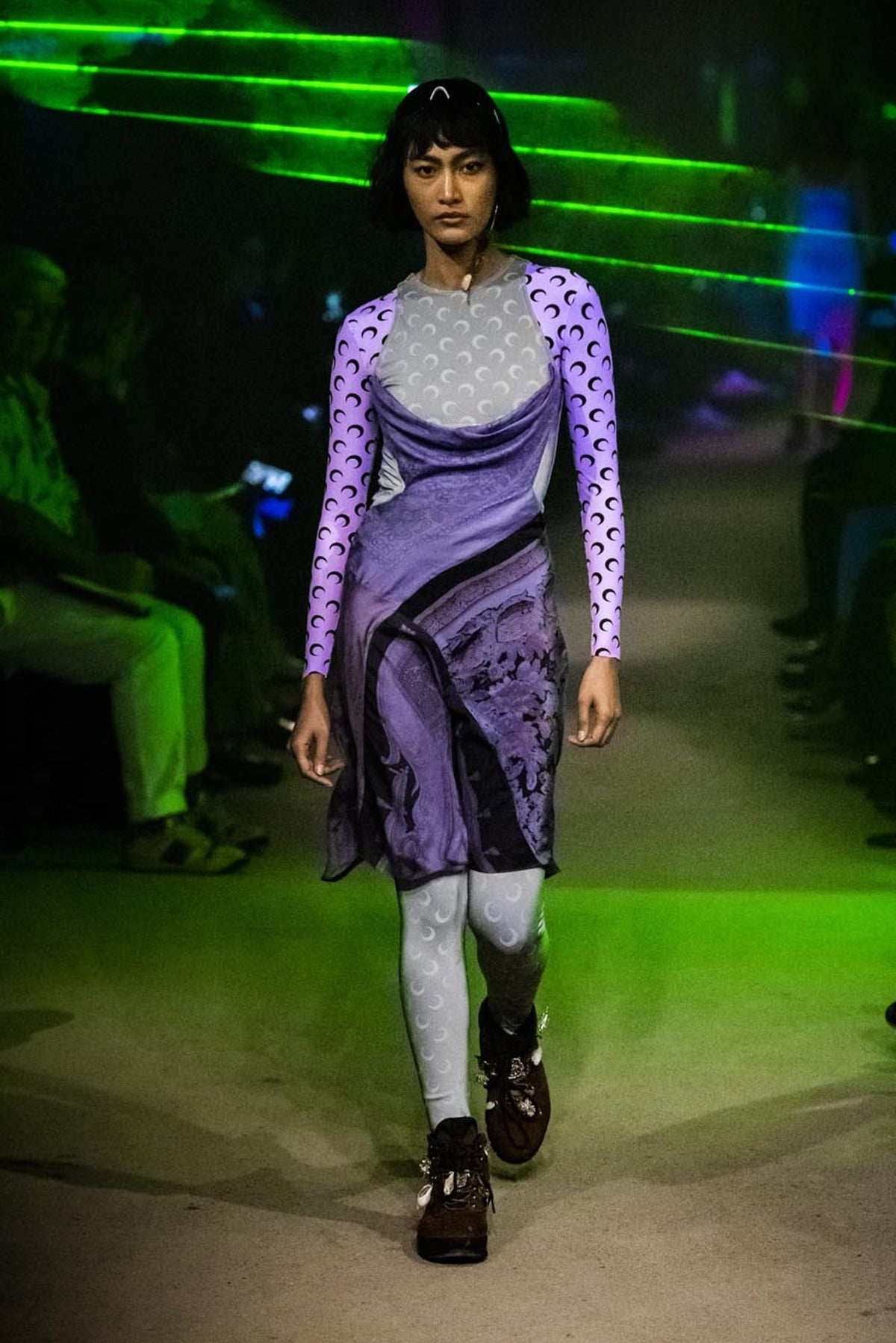 LOOK 23