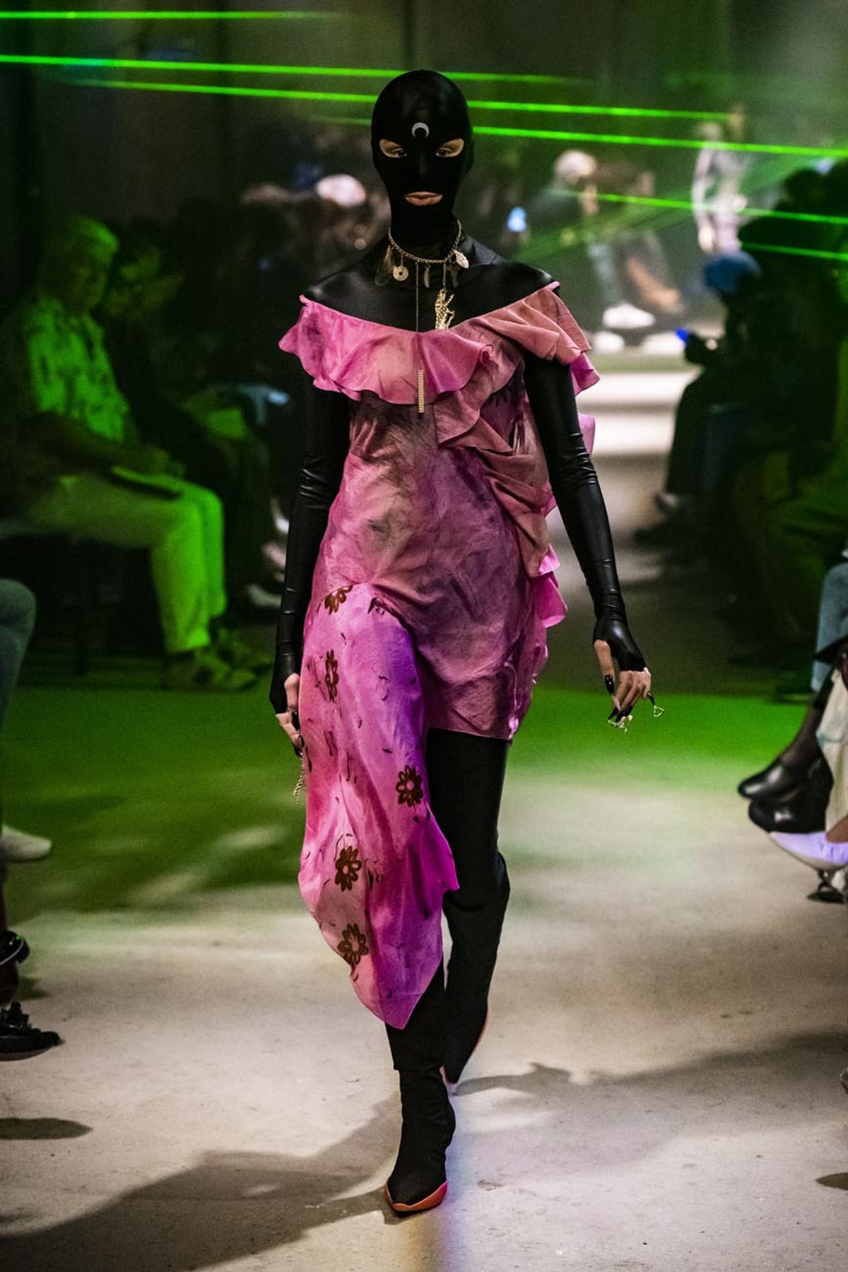 LOOK 38