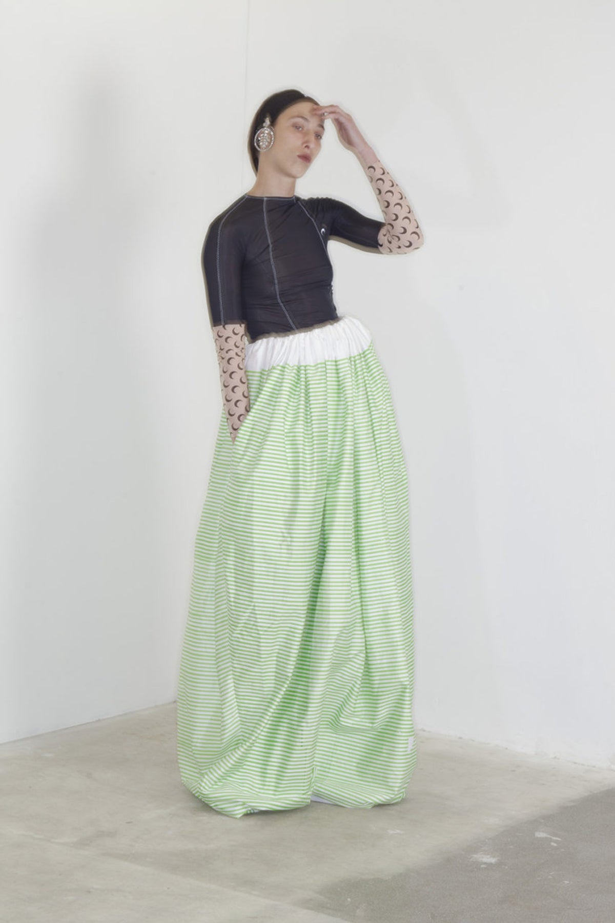LOOK 2