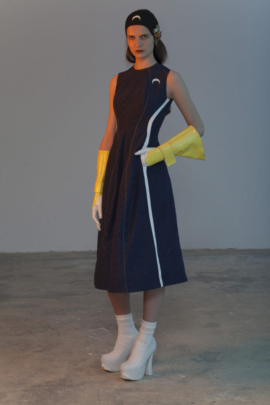 LOOK 4