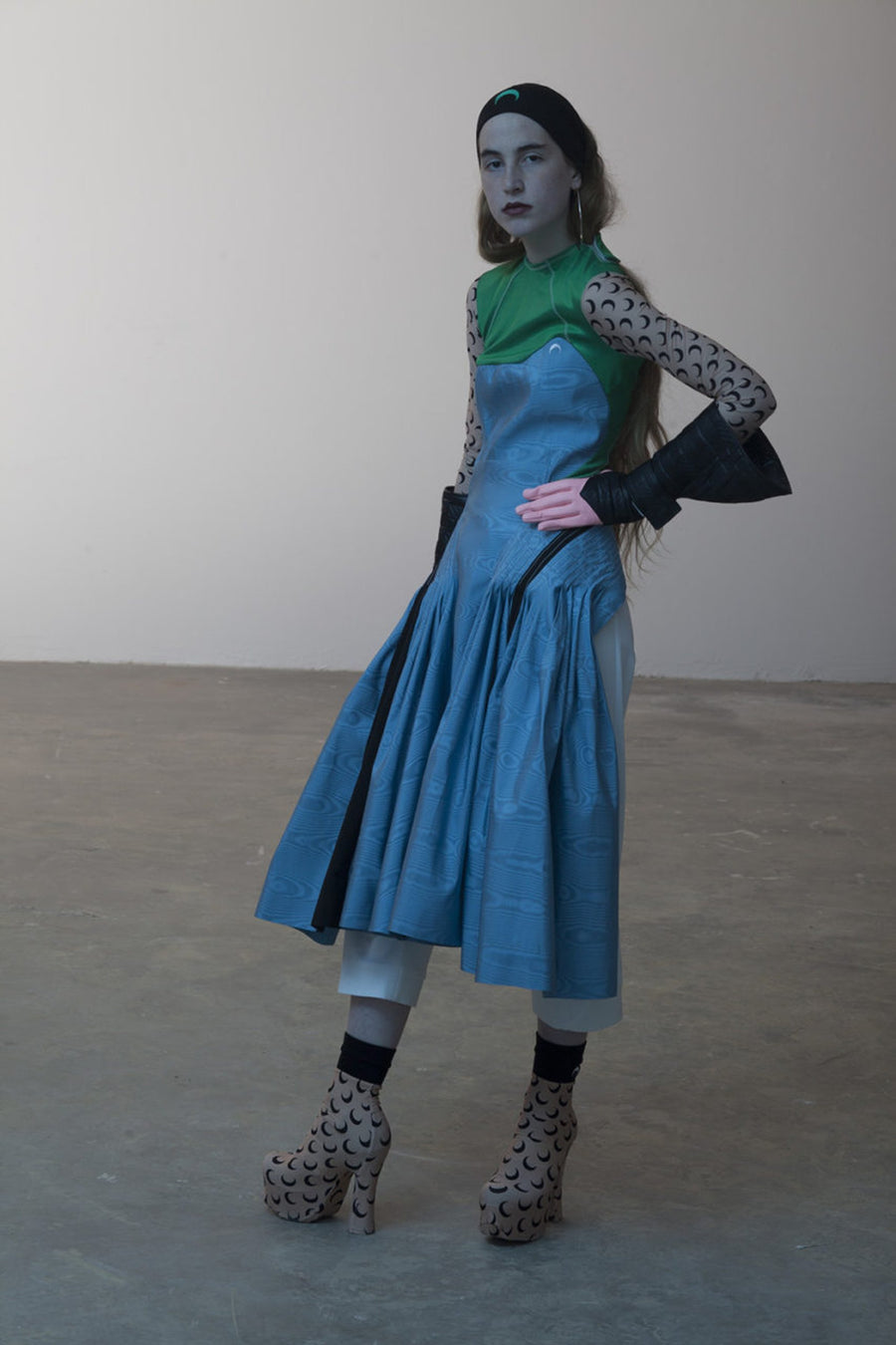 LOOK 6