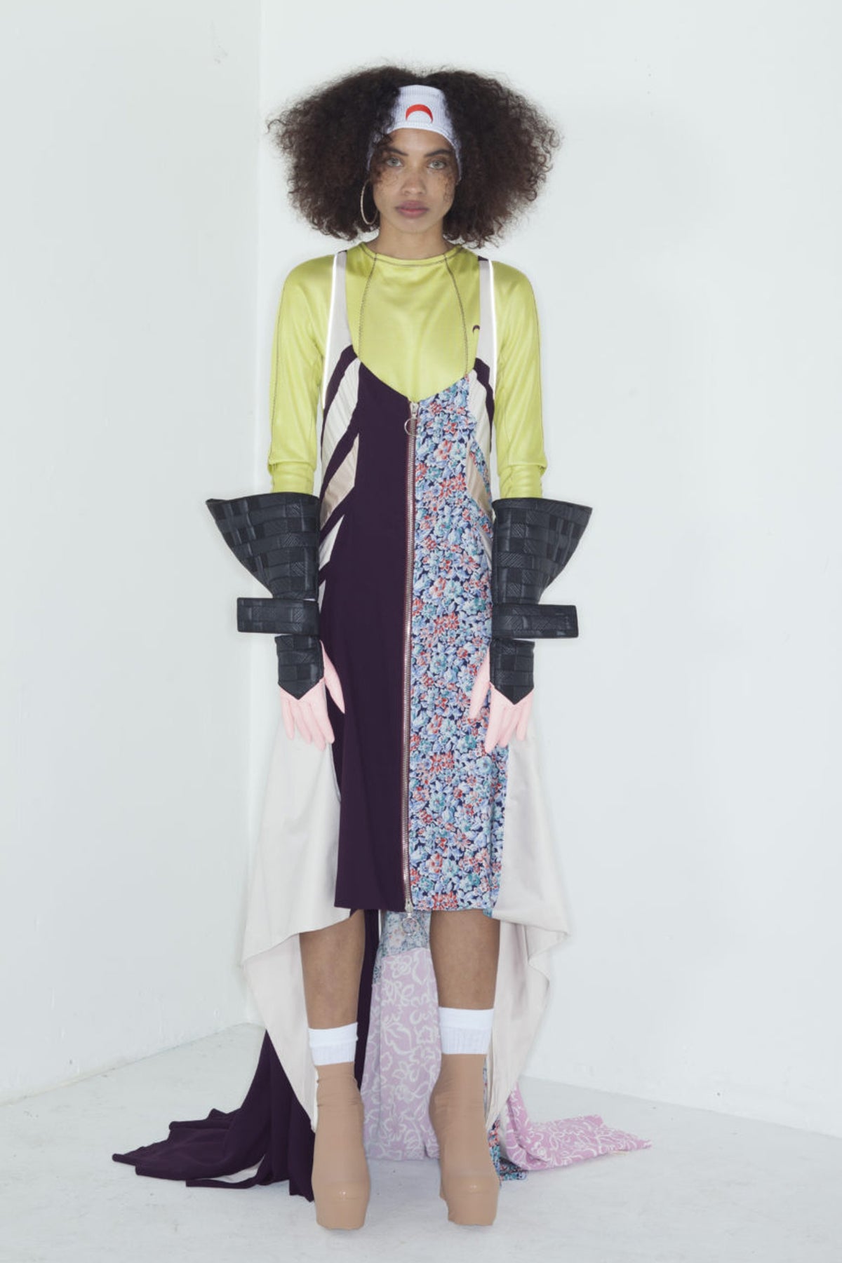 LOOK 12
