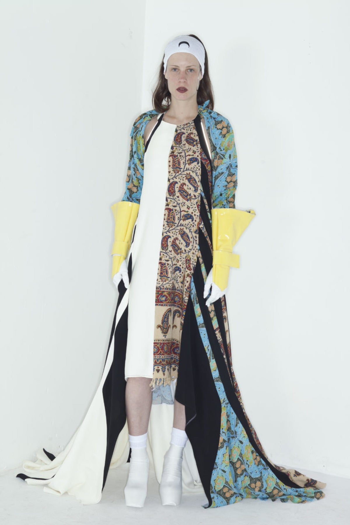LOOK 13