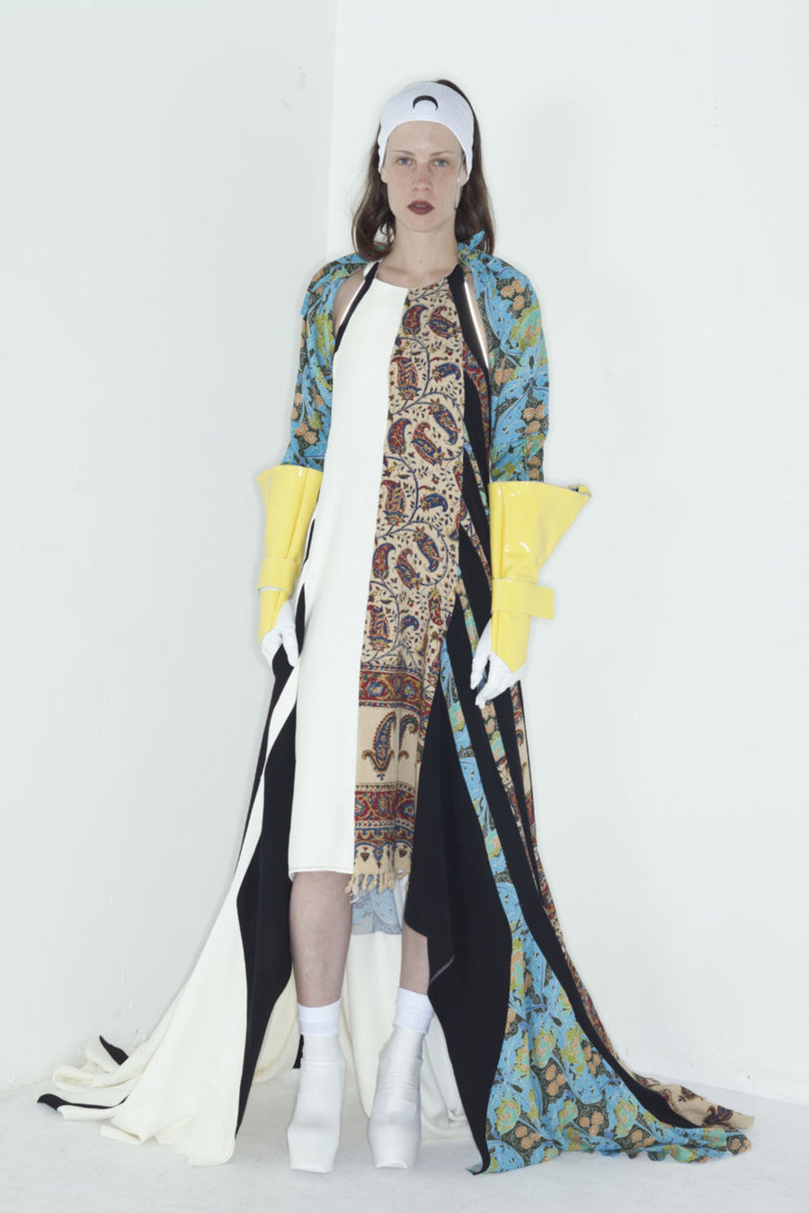 LOOK 13